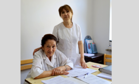 Linana Gevoryan with her mother-doctor Lila Poghosyan