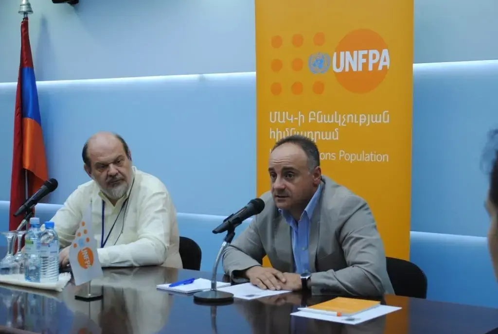 Journalist meeting with Ralf Hakkert, UNFPA Senior Advisor on Data and Research