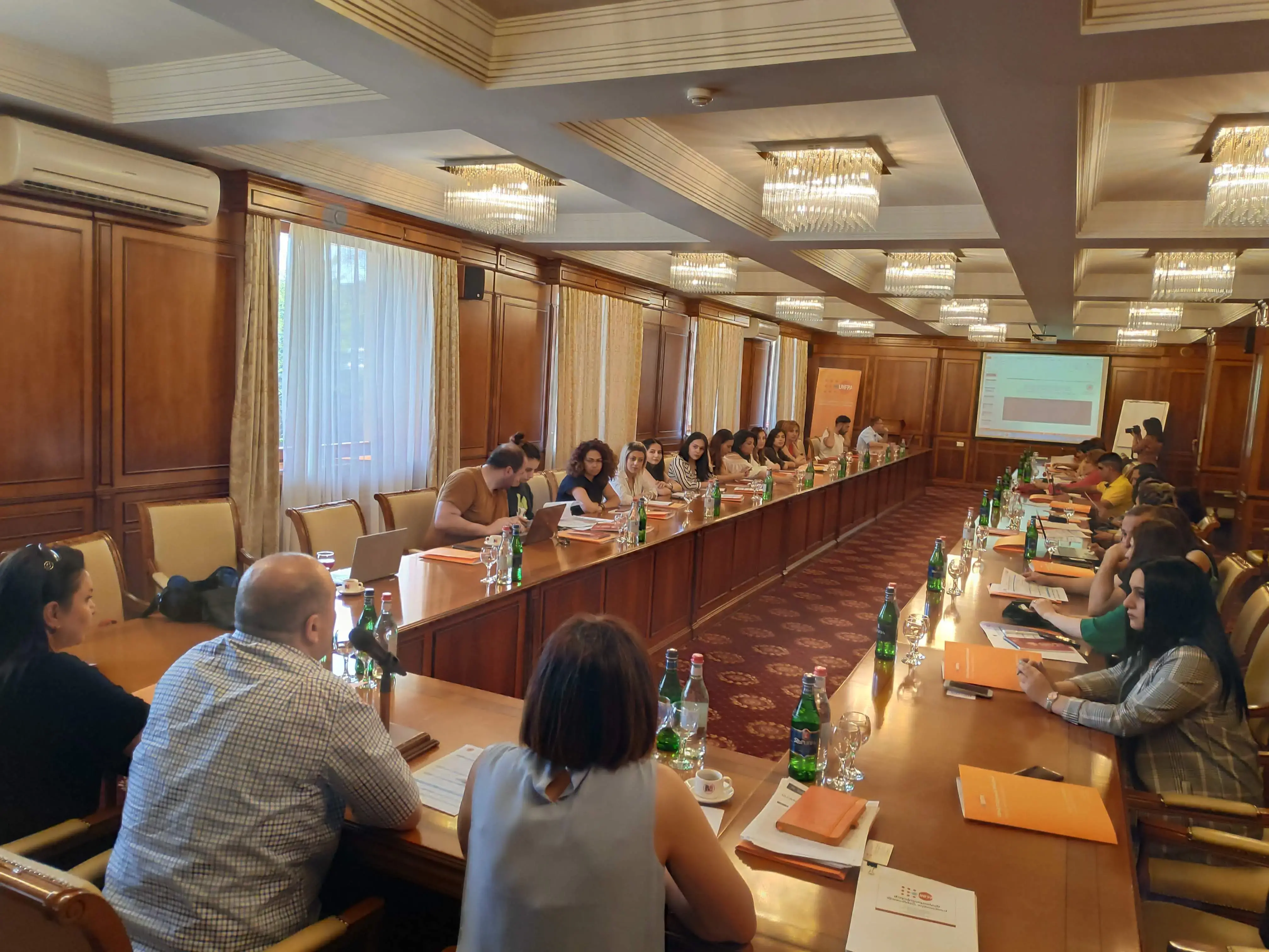 UNFPA Armenia and MLSA Conduct a Workshop for Journalists on Demography